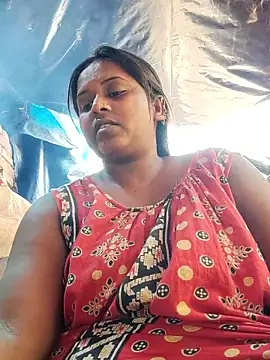 Hot-Show2 online show from April 2026 06:24:01 AM