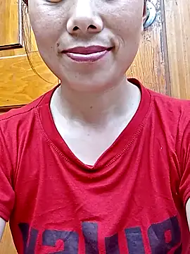 LyyChac online show from September 2025 01:17:02 AM