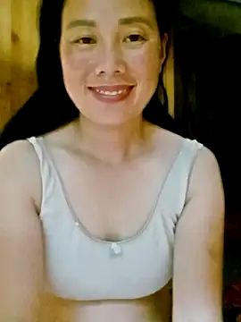 LyyChac online show from September 2025 12:51:01 PM