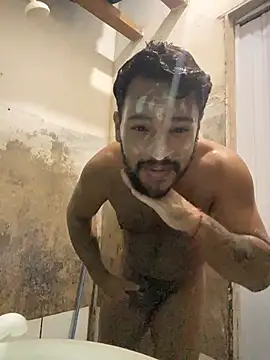 spiderfindom online show from May 2026 10:15:02 PM