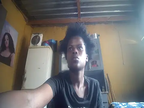 Snapshot of Caramelchick01 chatting on November 2025 07:31:02 AM Caramelchick01 online show from November 2025 07:31:02 AM