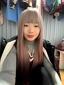 AAANINE22 online show from November 2025 06:37:01 AM