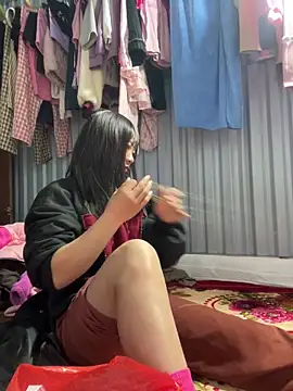 AAANINE22 online show from November 2025 01:52:02 AM