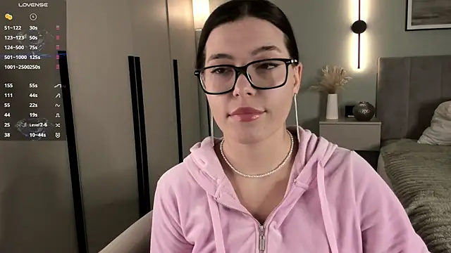 LubaStadt online show from December 2025 07:11:01 PM