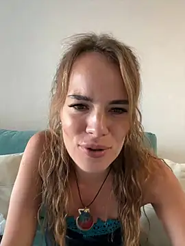 Lionessssa online show from September 2025 11:33:01 AM