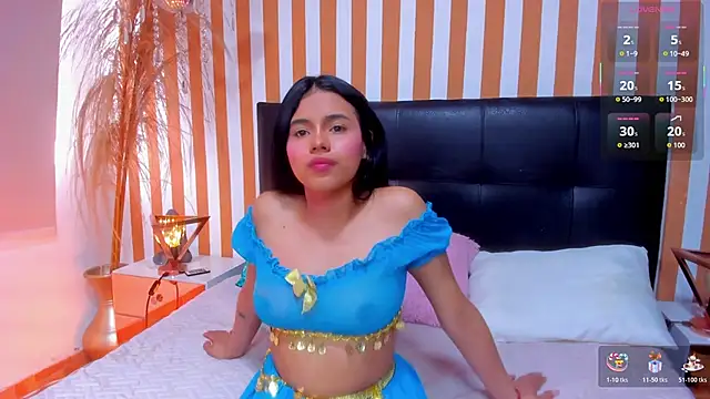 Snapshot of LunaToledo chatting on November 2025 12:48:02 PM LunaToledo online show from November 2025 12:48:02 PM