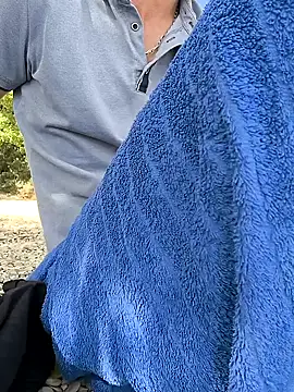 hugobolide online show from September 2025 01:57:02 PM