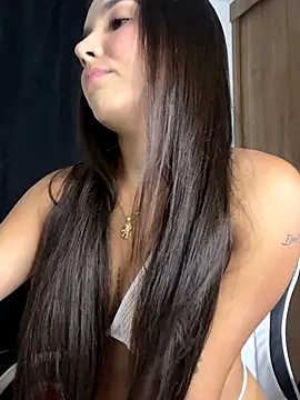 Scarlett05 online show from October 2025 01:11:01 AM