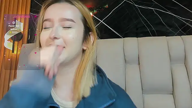 Snapshot of kristal_joi_dl chatting on November 2025 12:27:02 PM kristal joi dl online show from November 2025 12:27:02 PM