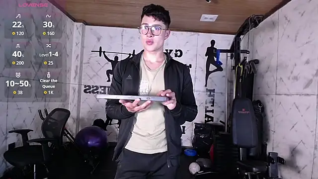 AustinJones  online show from December 2025 07:09:01 PM