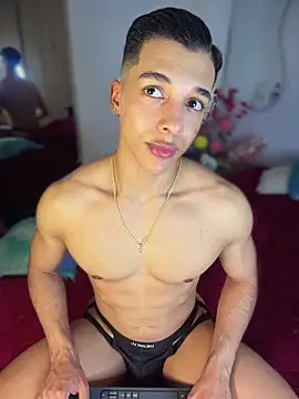 Troye Williams online show from May 2026 01:56:01 AM