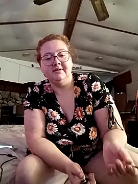 XEmoxkittyx online show from February 2026 06:36:01 PM