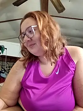 XEmoxkittyx online show from February 2026 06:12:02 AM