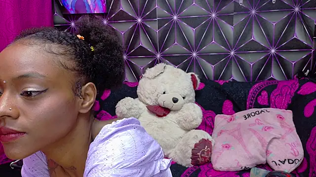 Shantall ks online show from October 2025 04:03:02 AM