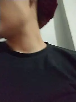 SirenRouge 69 online show from March 2026 10:49:02 PM