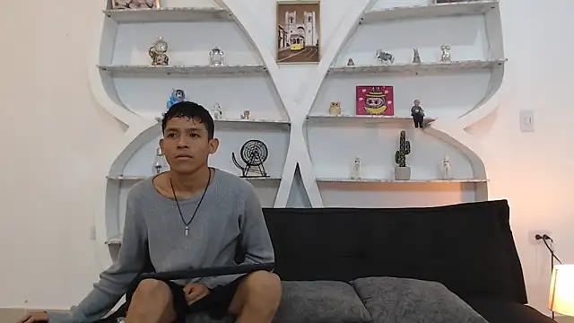 BEAUTY BOYS1 online show from December 2025 07:06:02 AM