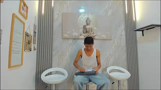 BEAUTY BOYS1 online show from December 2025 07:14:02 AM