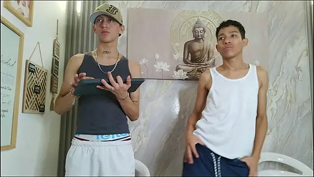 Snapshot of BEAUTY_BOYS1 chatting on February 2026 07:30:02 PM BEAUTY BOYS1 online show from February 2026 07:30:02 PM