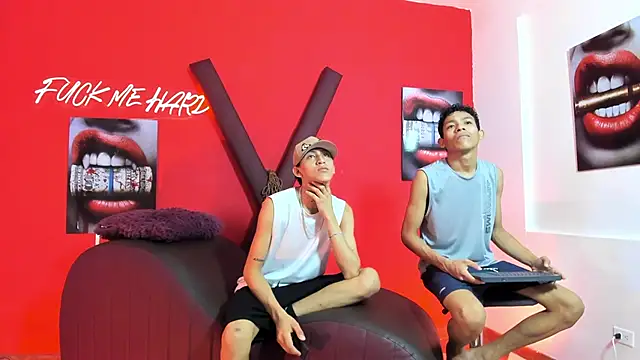 Snapshot of BEAUTY_BOYS1 chatting on March 2026 07:54:01 PM BEAUTY BOYS1 online show from March 2026 07:54:01 PM