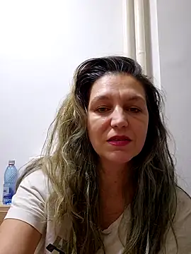 Snapshot of KamillaSpencer chatting on February 2026 09:02:02 PM KamillaSpencer online show from February 2026 09:02:02 PM