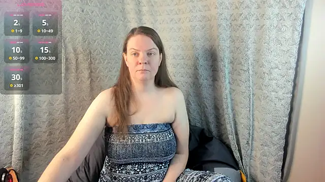 Snapshot of MiaLores chatting on January 2026 09:03:02 AM MiaLores online show from January 2026 09:03:02 AM