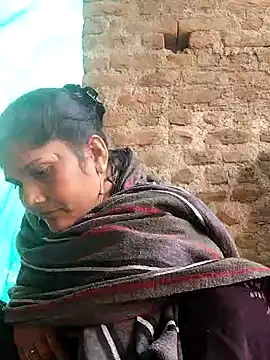 Snapshot of Rakhi_j chatting on November 2025 09:48:02 AM Rakhi j online show from November 2025 09:48:02 AM