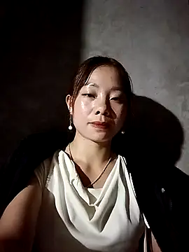 milo123-xx online show from November 2025 03:18:02 PM