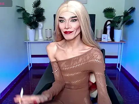 itsmeMonicaloove69 online show from October 2025 06:52:02 PM