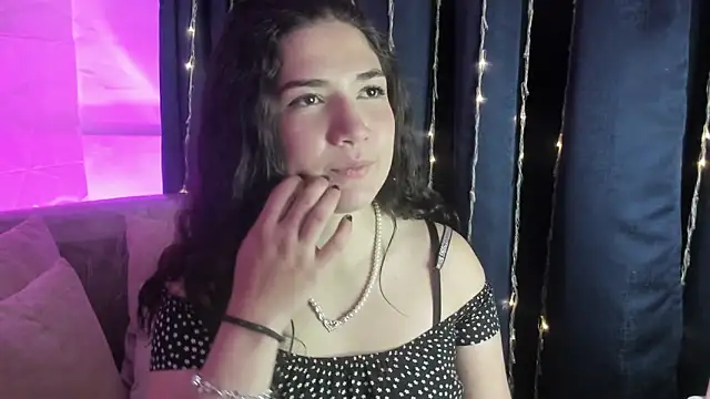 Snapshot of Valery_Brand chatting on March 2026 12:12:02 PM Valery Brand online show from March 2026 12:12:02 PM