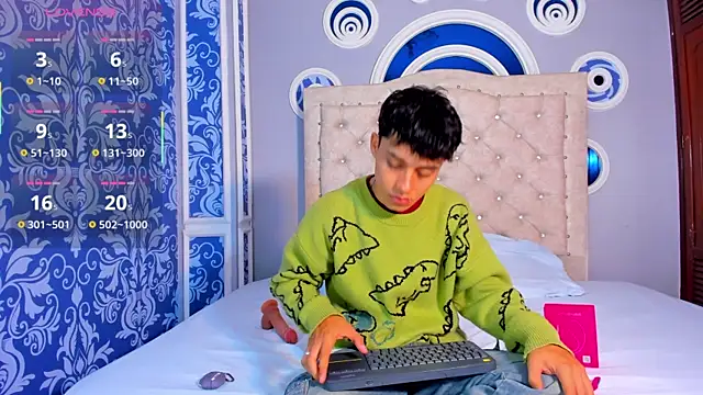 Snapshot of Dani_rivass chatting on October 2025 11:07:01 AM Dani rivass online show from October 2025 11:07:01 AM