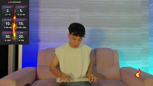 Snapshot of Dani_rivass chatting on January 2026 11:37:01 AM Dani rivass online show from January 2026 11:37:01 AM