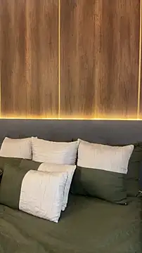 AliceRitter online show from October 2025 06:25:02 PM