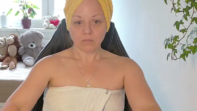 Linsy Kim online show from March 2026 10:10:01 AM