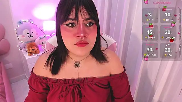 Snapshot of mia_yeager chatting on December 2025 03:44:01 AM mia yeager online show from December 2025 03:44:01 AM