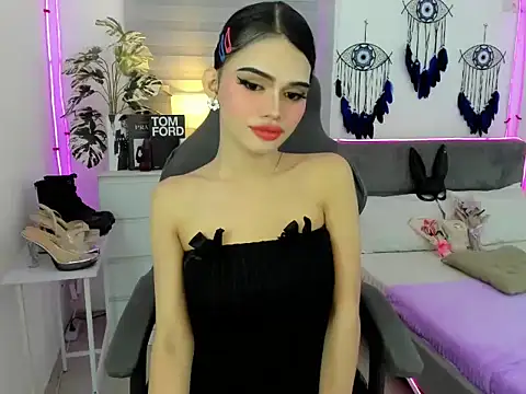 Snapshot of tstoni_talks chatting on November 2025 10:15:02 AM tstoni talks online show from November 2025 10:15:02 AM