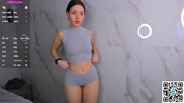 Hina Smith online show from January 2026 11:25:01 AM