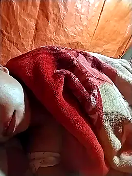 venu00 online show from October 2025 10:30:01 PM