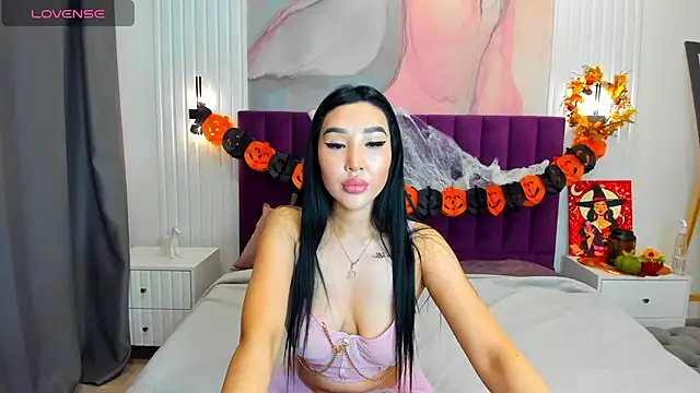 Snapshot of Jennifer_Munoz chatting on November 2025 07:21:01 AM Jennifer Munoz online show from November 2025 07:21:01 AM