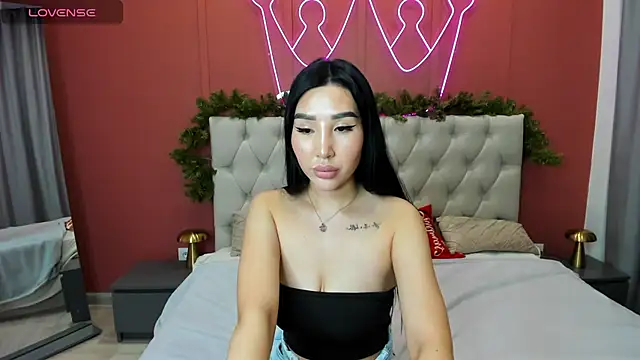 Snapshot of Jennifer_Munoz chatting on December 2025 07:39:01 AM Jennifer Munoz online show from December 2025 07:39:01 AM