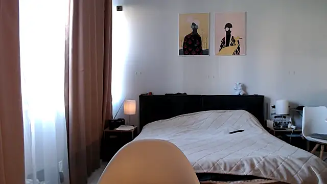 VivianCoke online show from March 2026 09:15:01 AM