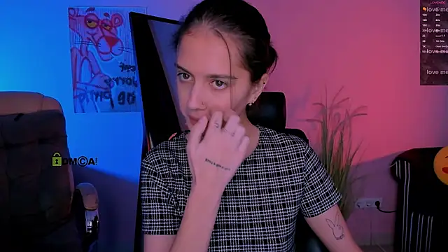 talia seduce online show from November 2025 01:00:01 PM