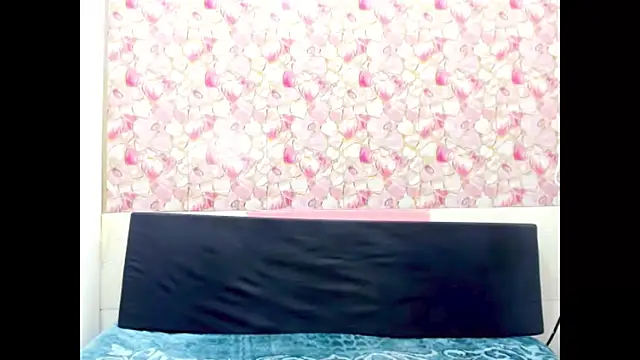 Snapshot of indianmystica694u chatting on September 2025 05:03:02 PM indianmystica694u online show from September 2025 05:03:02 PM