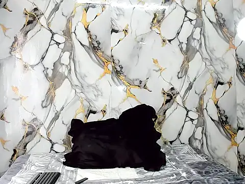 Snapshot of indianmystica694u chatting on October 2025 06:03:02 AM indianmystica694u online show from October 2025 06:03:02 AM