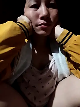 Snapshot of YAYAA-502 chatting on December 2025 11:45:01 PM YAYAA-502 online show from December 2025 11:45:01 PM