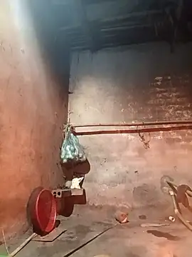 Snapshot of YAYAA-502 chatting on January 2026 01:43:01 AM YAYAA-502 online show from January 2026 01:43:01 AM