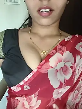 Savita2310 online show from January 2026 07:01:02 AM