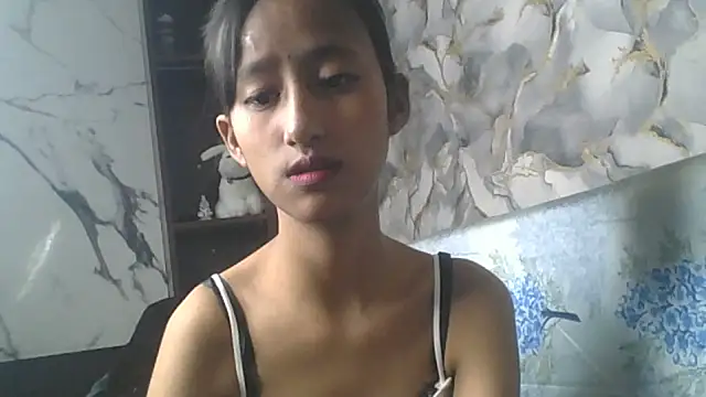 lily 9900 online show from November 2025 06:17:01 PM