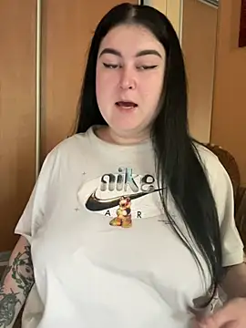 DazzzlingDame online show from June 2026 04:33:02 PM