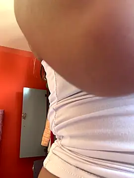 SweetSophie26 online show from December 2025 04:05:01 PM