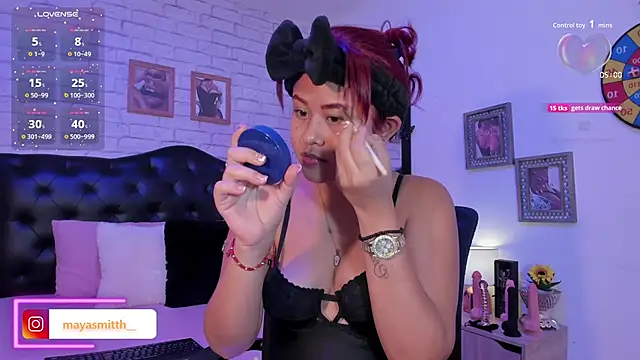 MAYASMITH   online show from September 2025 01:49:01 AM